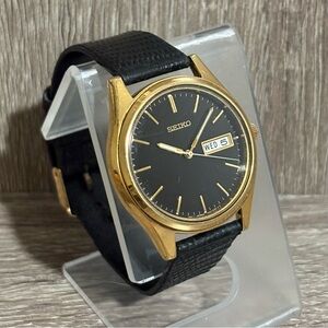 Vintage Black and Gold Seiko DayDate Men’s Watch With New Battery